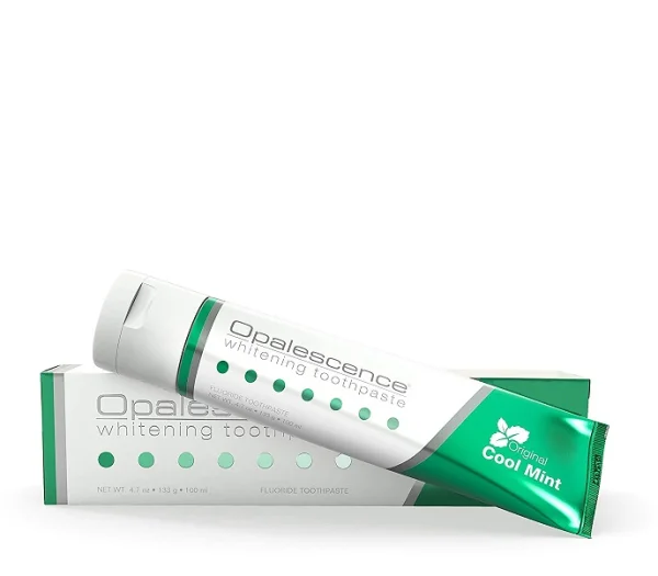 Cool mint whitening toothpaste thumbnail 3