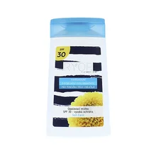 Sun care thumbnail 2