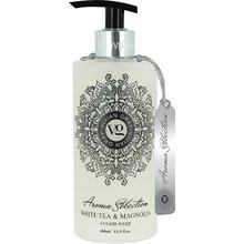 White tea & magnolia thumbnail 2