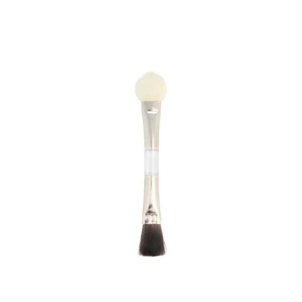 Brushes double brush eyeshadow