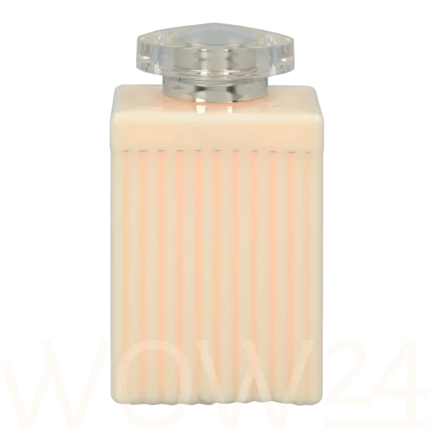 Chloé thumbnail 2