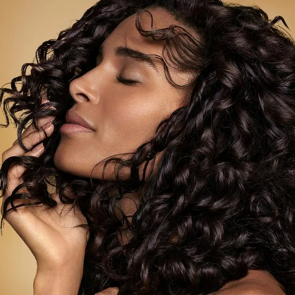 Elseve extraordinary oil nourishing shampoo thumbnail 3