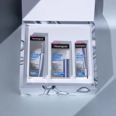 Neutrogena Retinol Boost Skincare Gift Set thumbnail 4