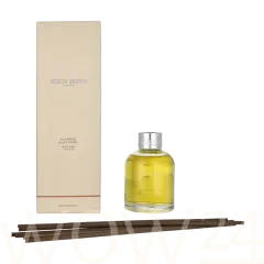 Molton Brown Aroma diffuser Re-Charge Black Pepper thumbnail 4
