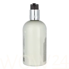 Molton Brown Molton Brown Re-Charge Black Pepper Body Lotion thumbnail 3