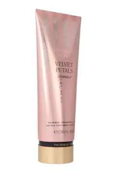 Victoria secret Victoria`s Secret Velvet Petals Shimmer Body Lotion 236ml thumbnail 2