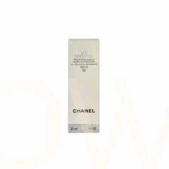 Chanel UV Essentiel Complete Protection thumbnail 2