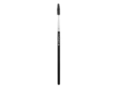 MAC Brush 204S 1