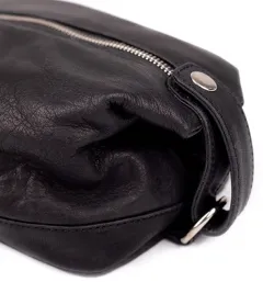 SEGALI Leather cosmetic bag 1030 black thumbnail 2
