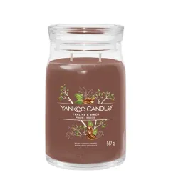 Yankee Candle Signature Praline & Birch thumbnail 1