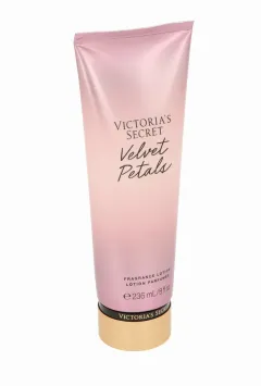 Victoria secret Velvet Petals thumbnail 4